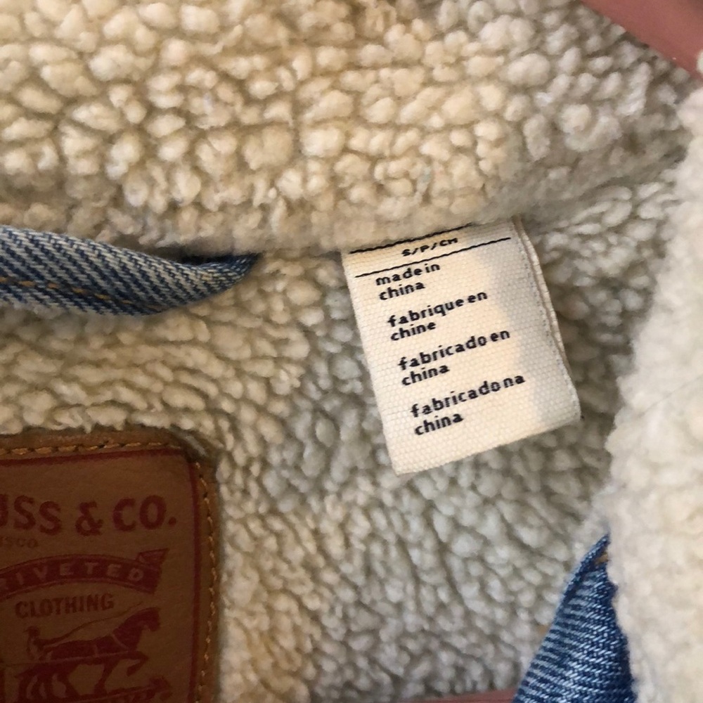 Levi’s Original Sherpa Trucker Jacket - Picture 3 of 6